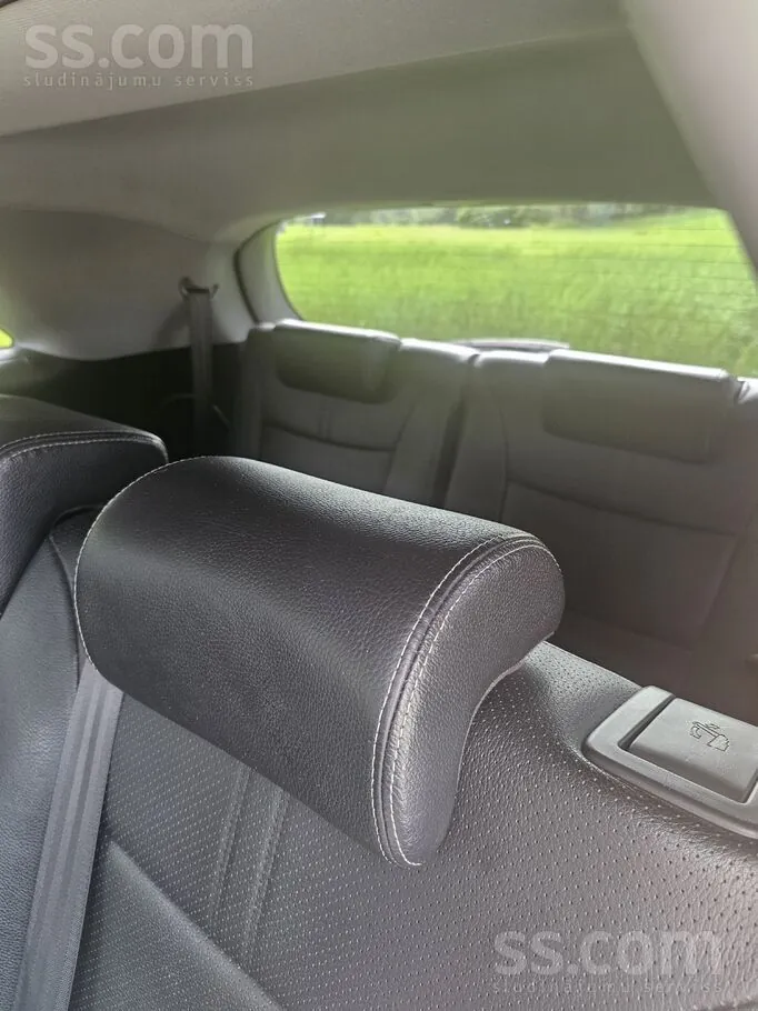 Kia Sorento 2011 photo 4
