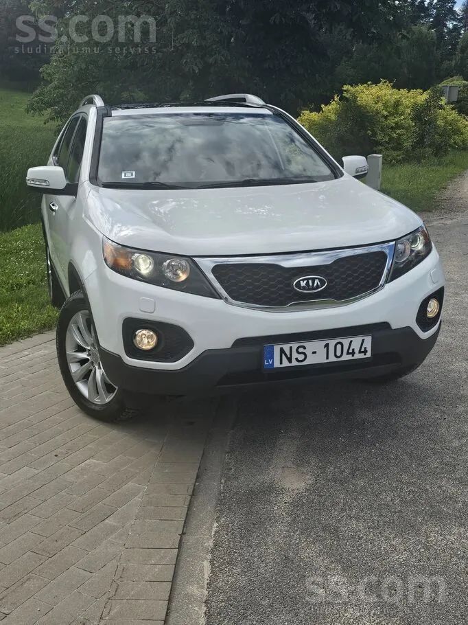 Kia Sorento 2011 photo 5