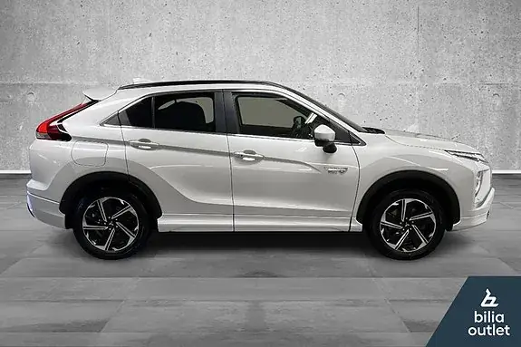 Mitsubishi Eclipse Cross 2021 photo 3