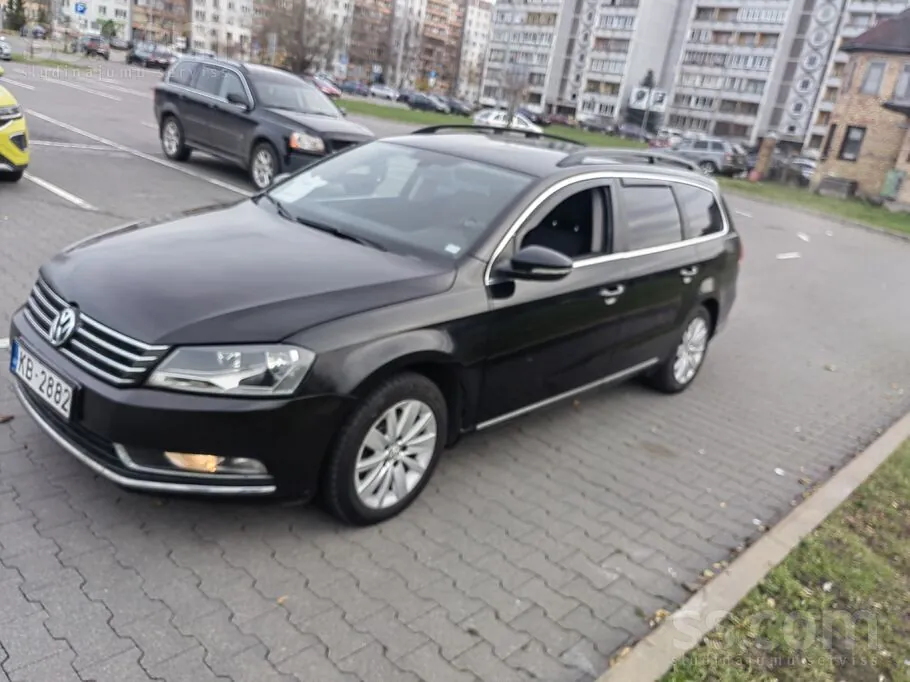 Volkswagen Passat 2011 photo 3