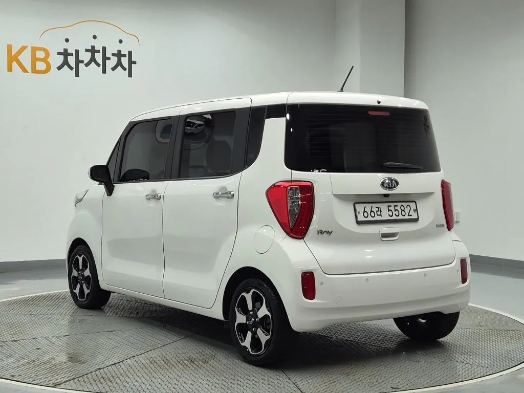 Kia K Sportage 2012 photo 2