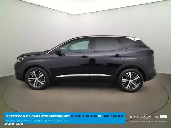 Peugeot 3008 2019 photo 2