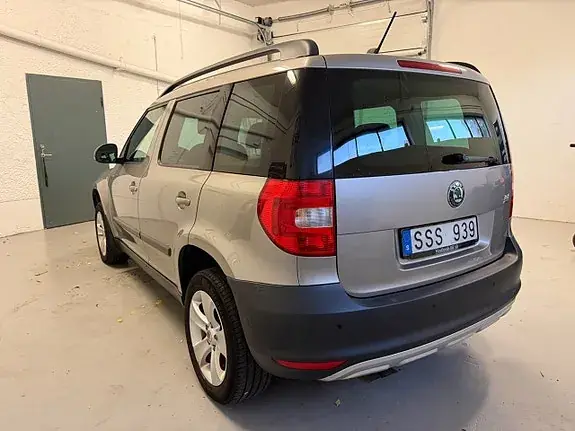 Skoda Yeti 2012 photo 3