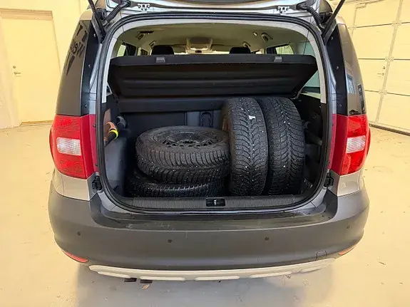 Skoda Yeti 2012 photo 5