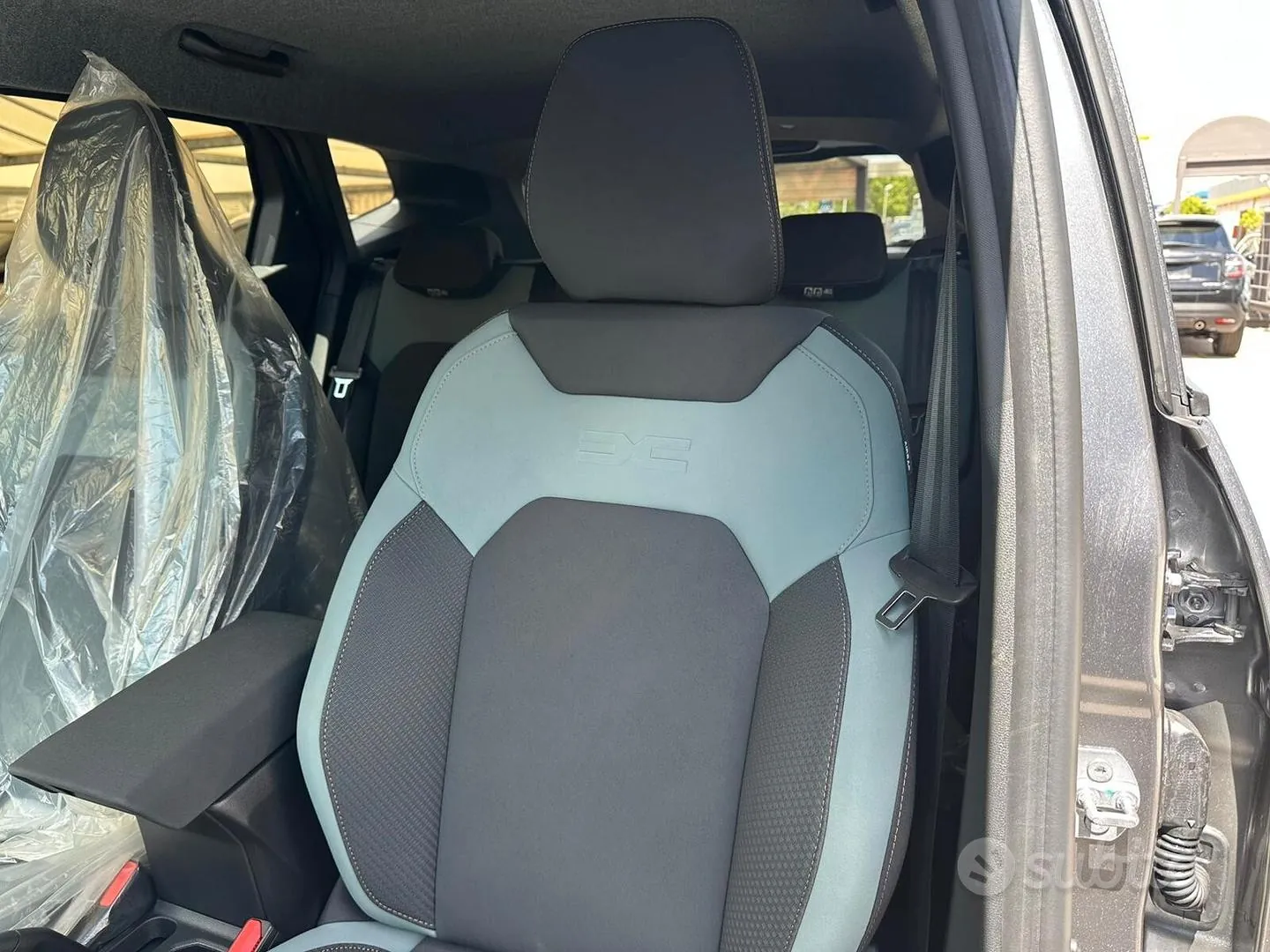 Dacia Duster 2026 photo 2