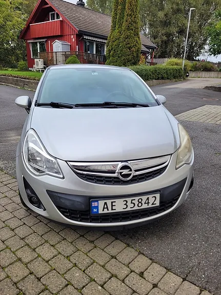 Opel Corsa 2012 photo 4