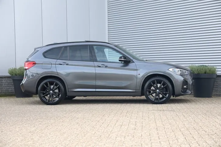 BMW X1 2021 photo 2