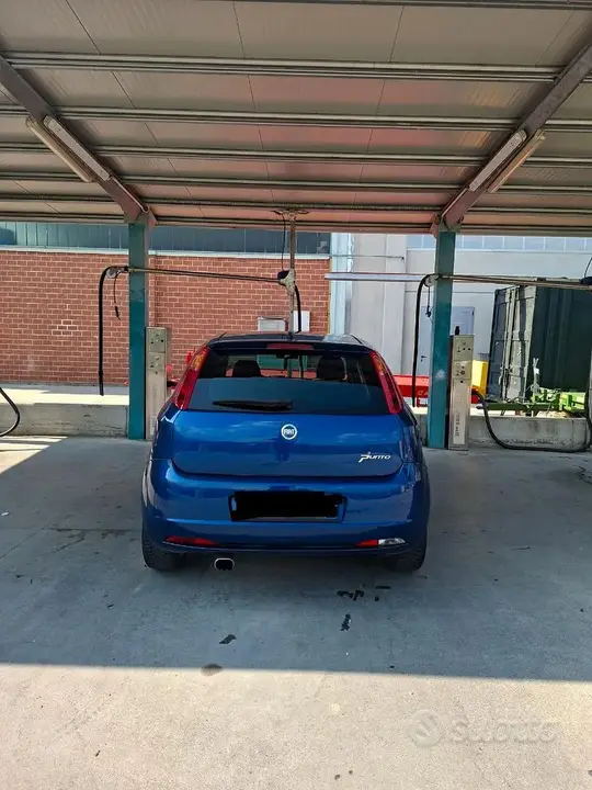 Fiat Grande Punto 2007 photo 3