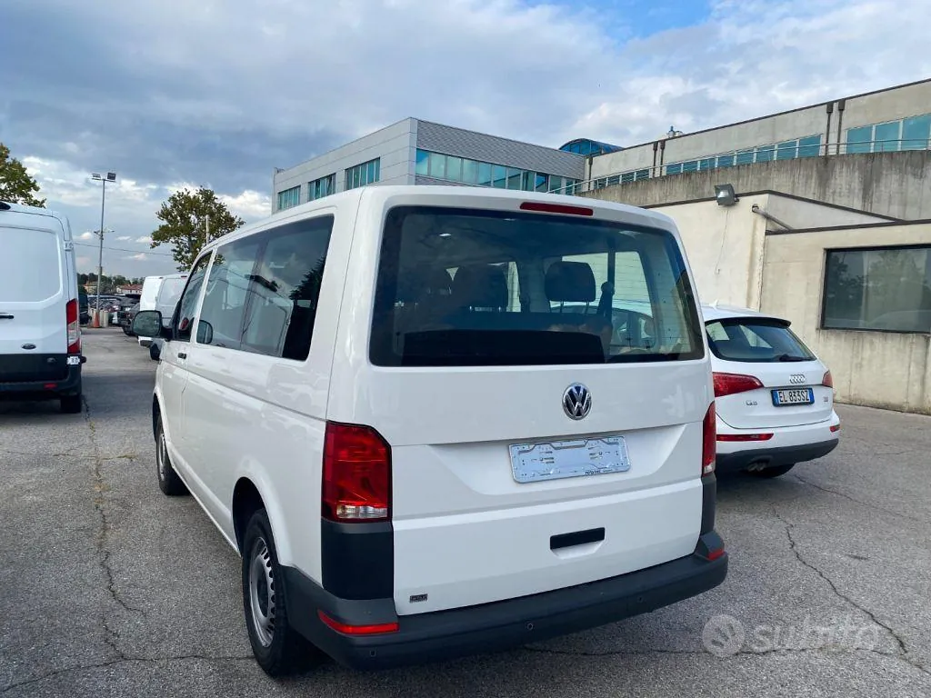 Volkswagen Transporter 2023 photo 5