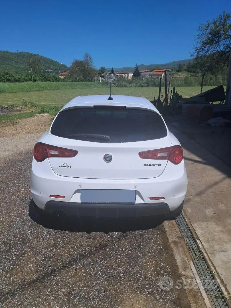 Alfa Romeo Giulietta 2019 photo 5