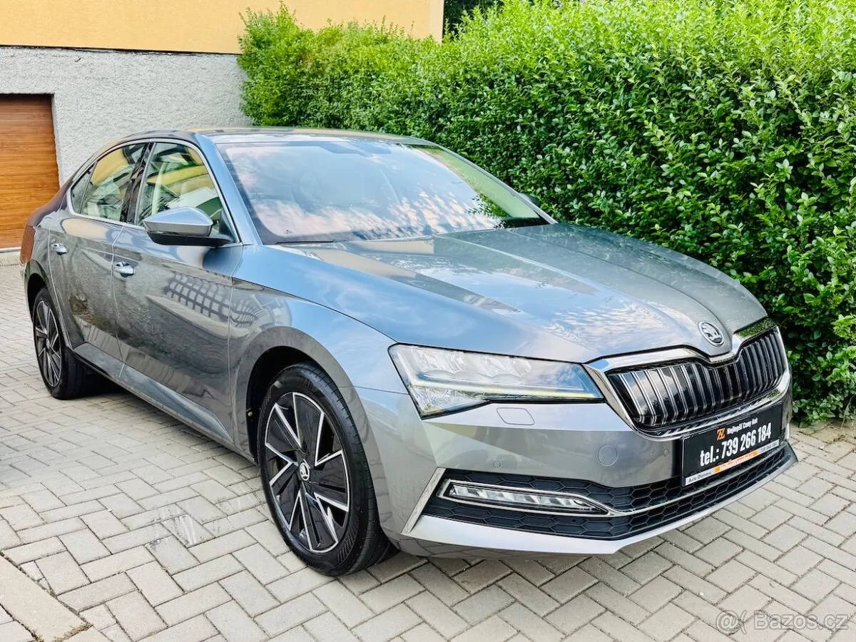Skoda Superb 2022 photo 3