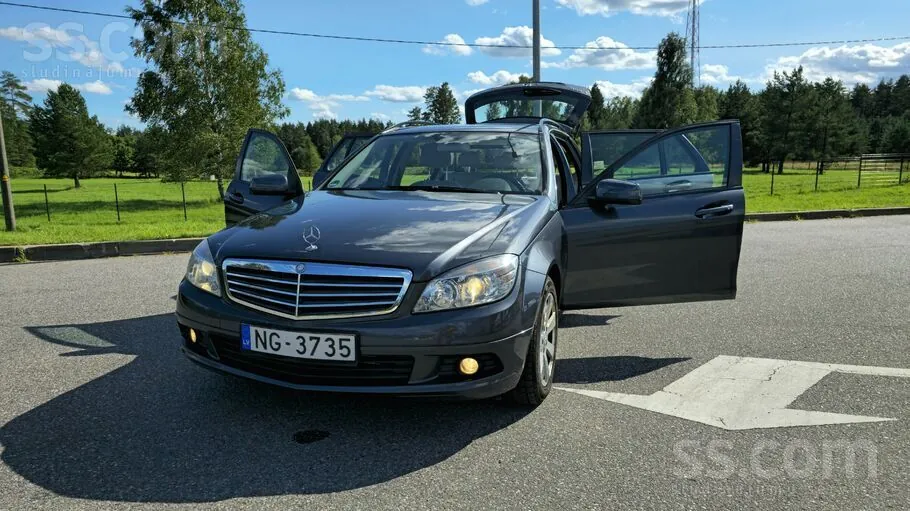 Mercedes-Benz C 200 2008 photo 3