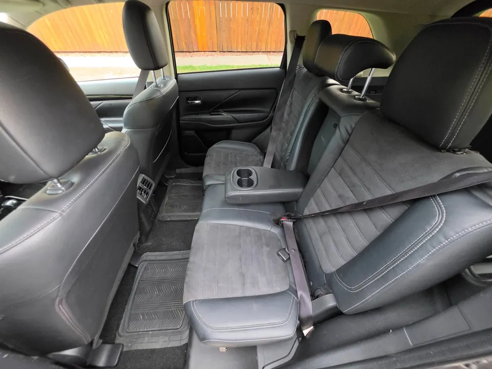 Mitsubishi Outlander 2019 photo 3