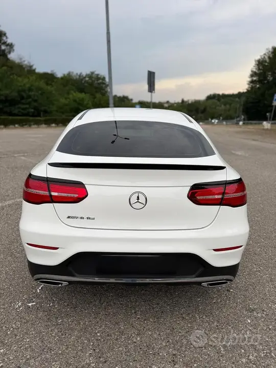 Mercedes-Benz Glc 2017 photo 2