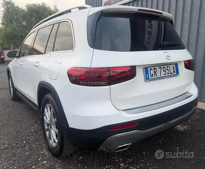 Mercedes-Benz Glb 2022 photo 3