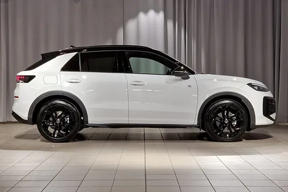 Volkswagen T-Roc 2027 photo 3