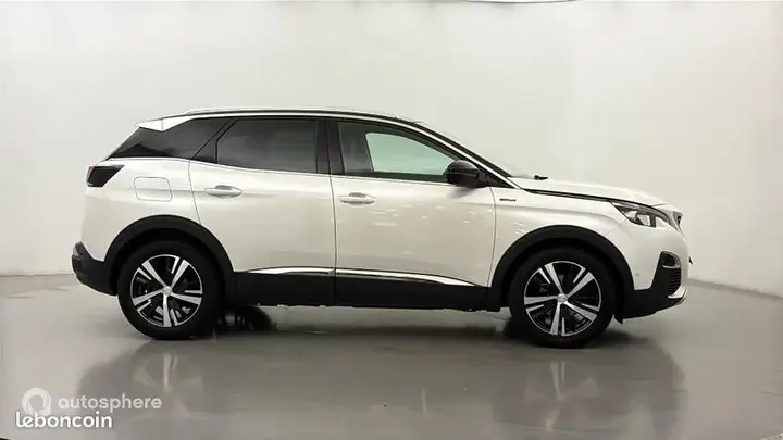 Peugeot 3008 2018 photo 4