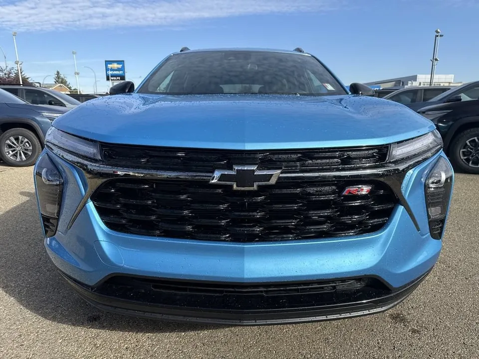 Chevrolet Trax 2026 photo 2