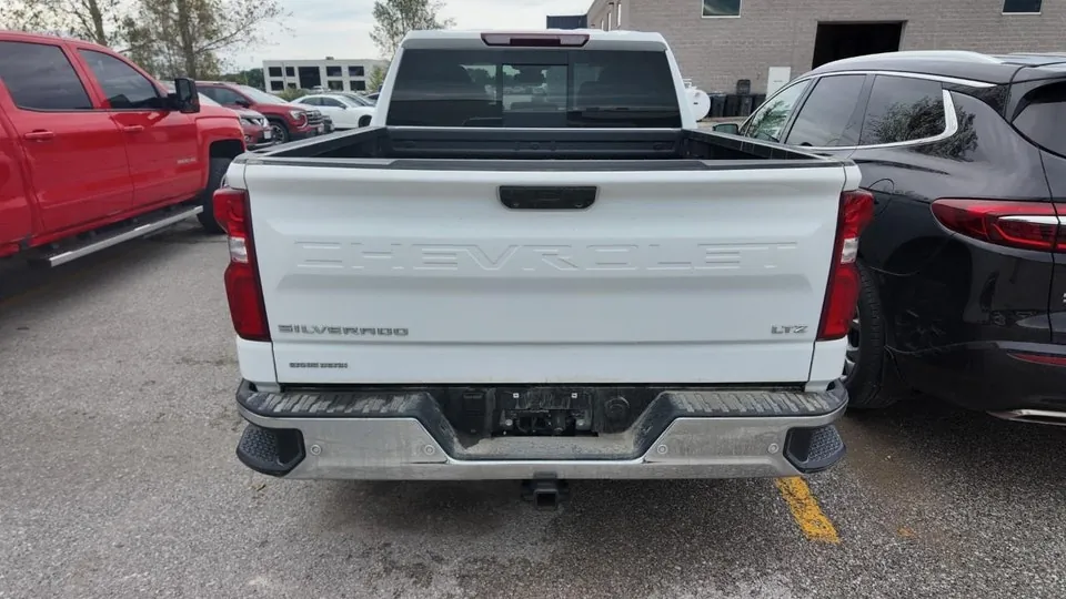 Chevrolet Silverado 1500 2025 photo 4