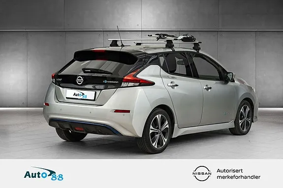 Nissan Leaf 2018 photo 2