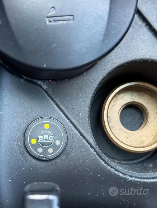 Hyundai I10 2009 photo 2