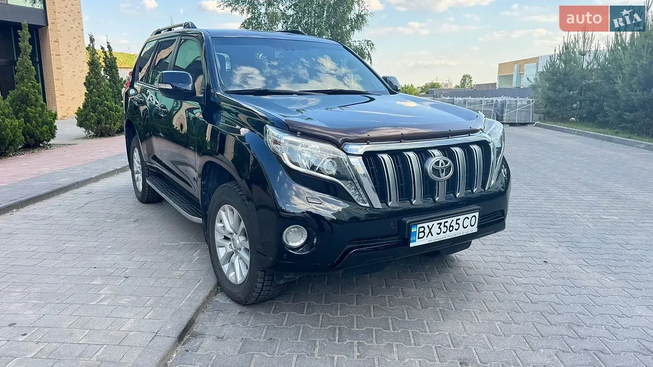 Toyota Land Cruiser Prado 2013 photo 3