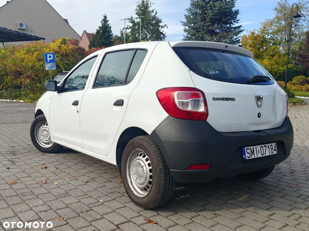 Dacia Sandero 2014 photo 3