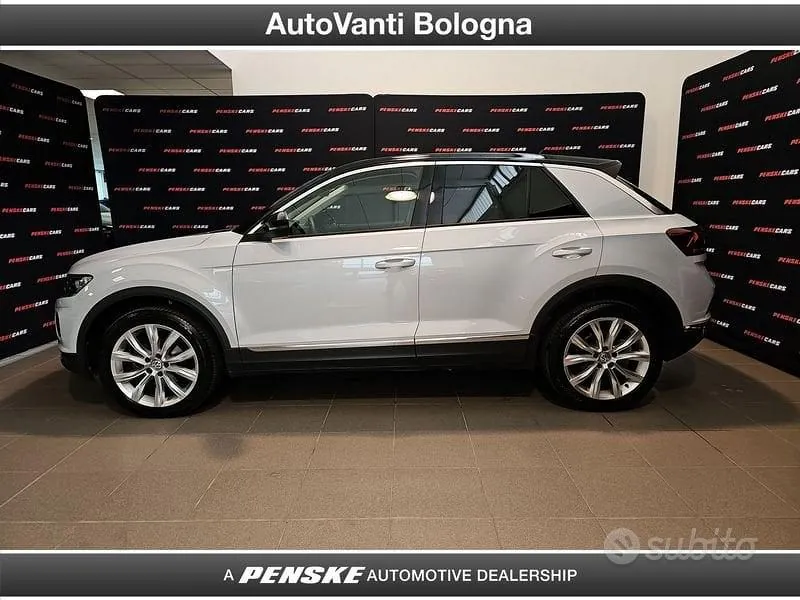 Volkswagen T-Roc 2019 photo 2