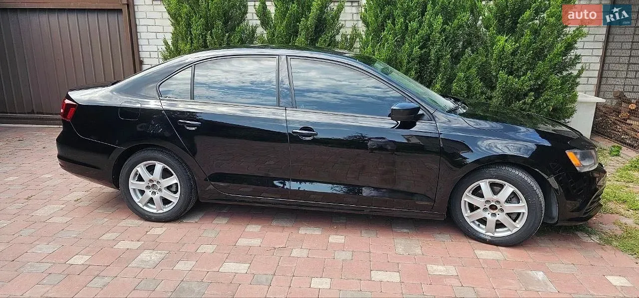 Volkswagen Jetta 2016 photo 3