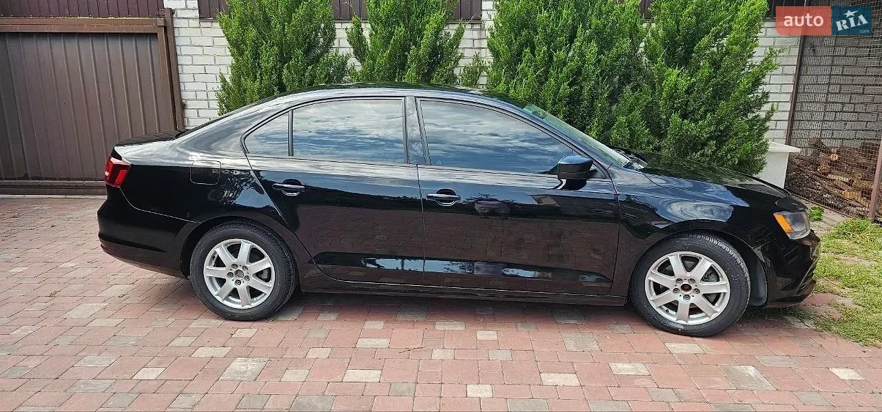 Volkswagen Jetta 2016 photo 2