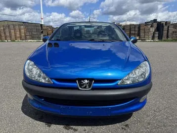 Peugeot 206 2002 photo 2