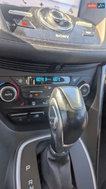 Ford C-Max 2017 photo 4