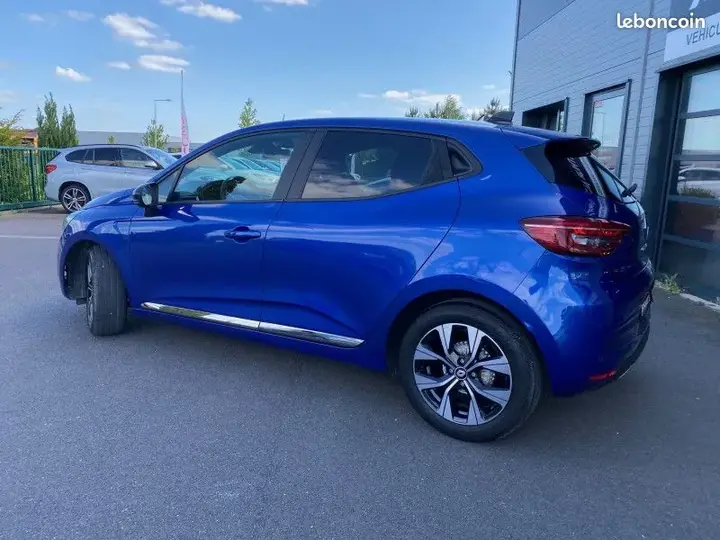 Renault Clio 2023 photo 4