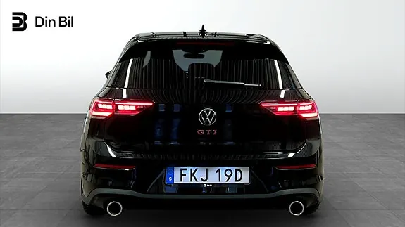 Volkswagen Golf I 2026 photo 5