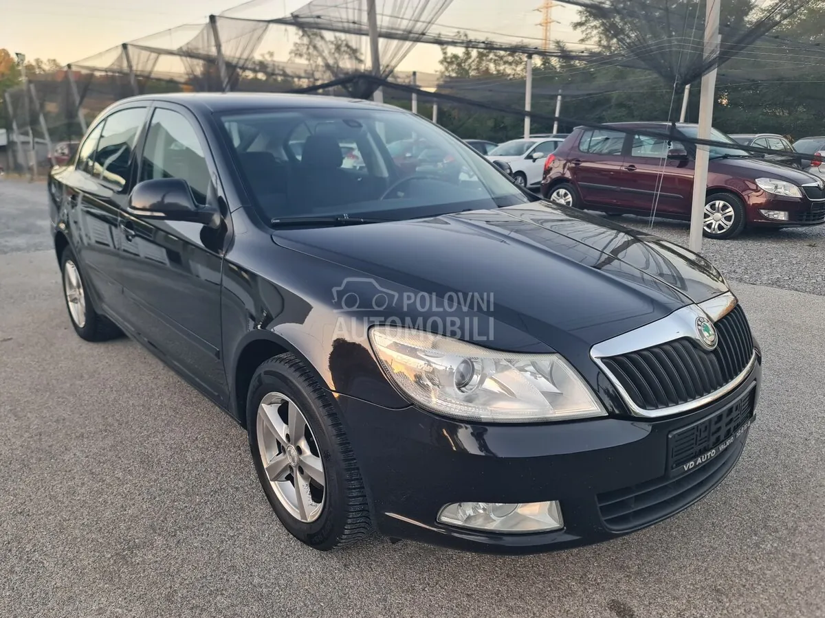 Skoda Octavia 2009 photo 4