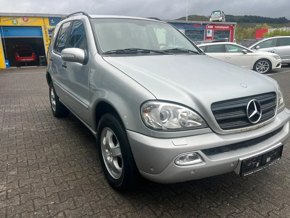 Mercedes-Benz Ml270