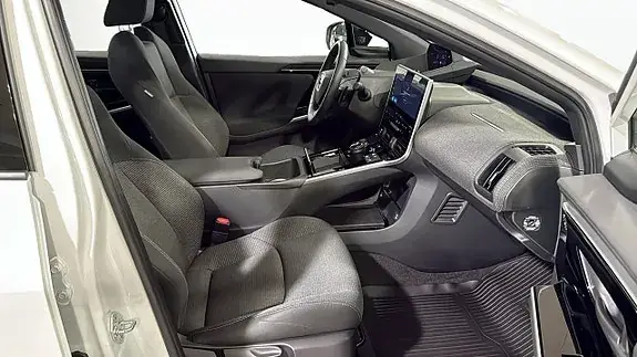 Subaru Solterra 2023 photo 3