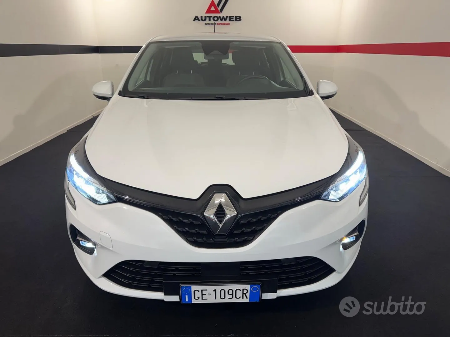 Renault Clio 2021 photo 2