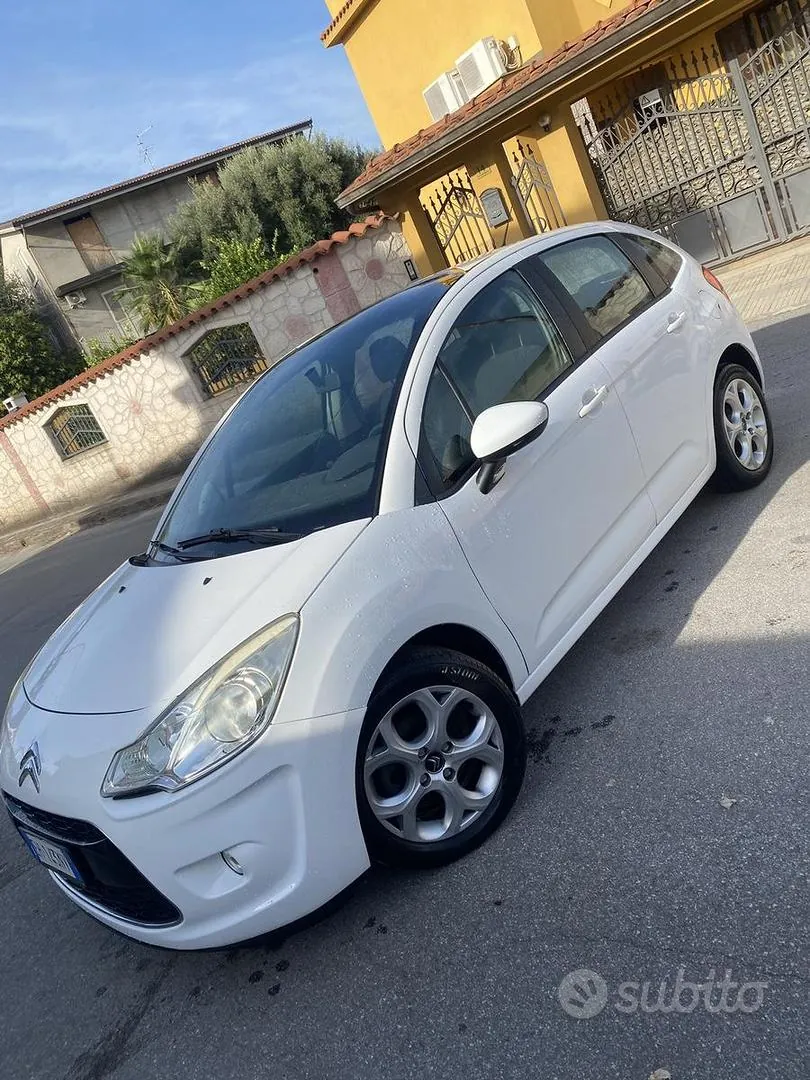 Citroen C3 2012 photo 2