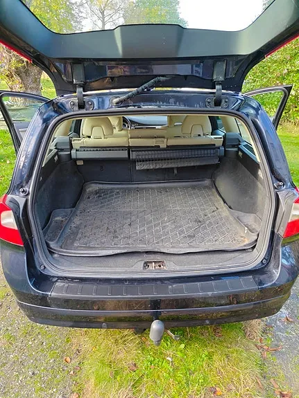 Volvo V70 2011 photo 3