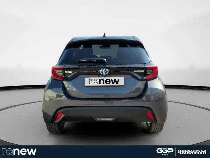 Toyota Yaris 2022 photo 4