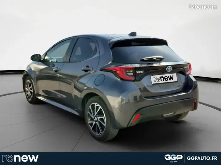 Toyota Yaris 2022 photo 3