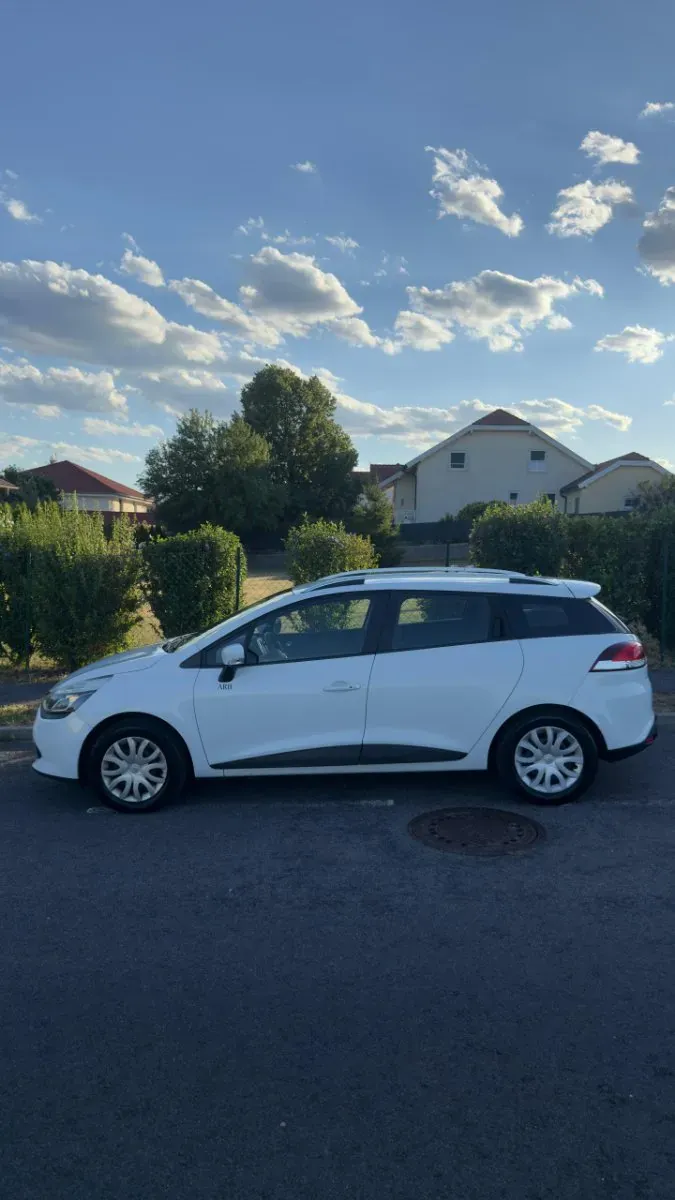 Renault Clio 2015 photo 3