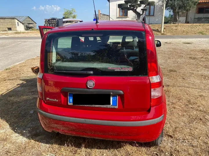 Fiat Panda 2011 photo 2