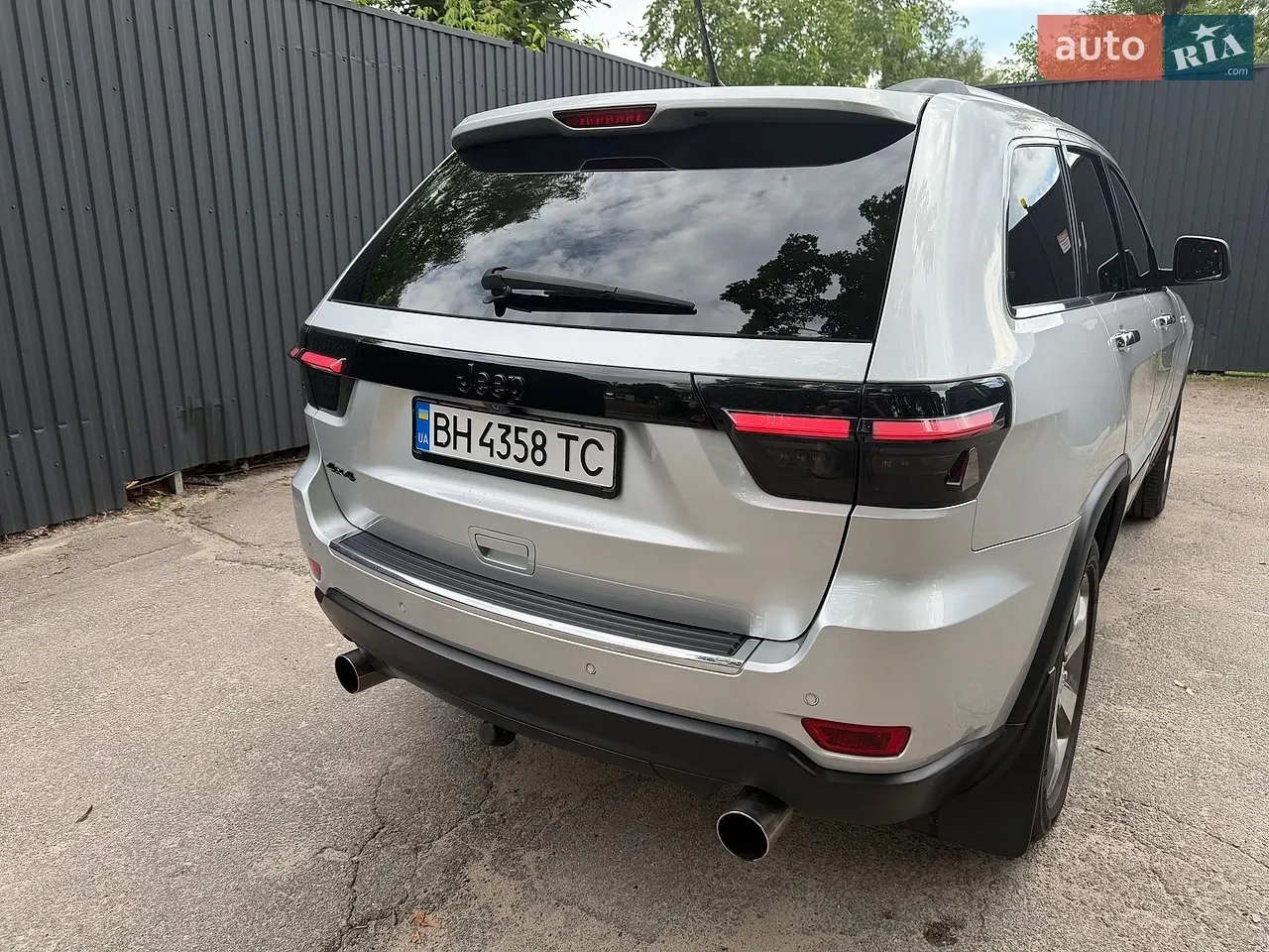 Jeep Grand Cherokee 2012 photo 3