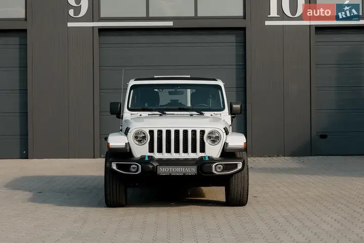 Jeep Wrangler 2023 photo 3