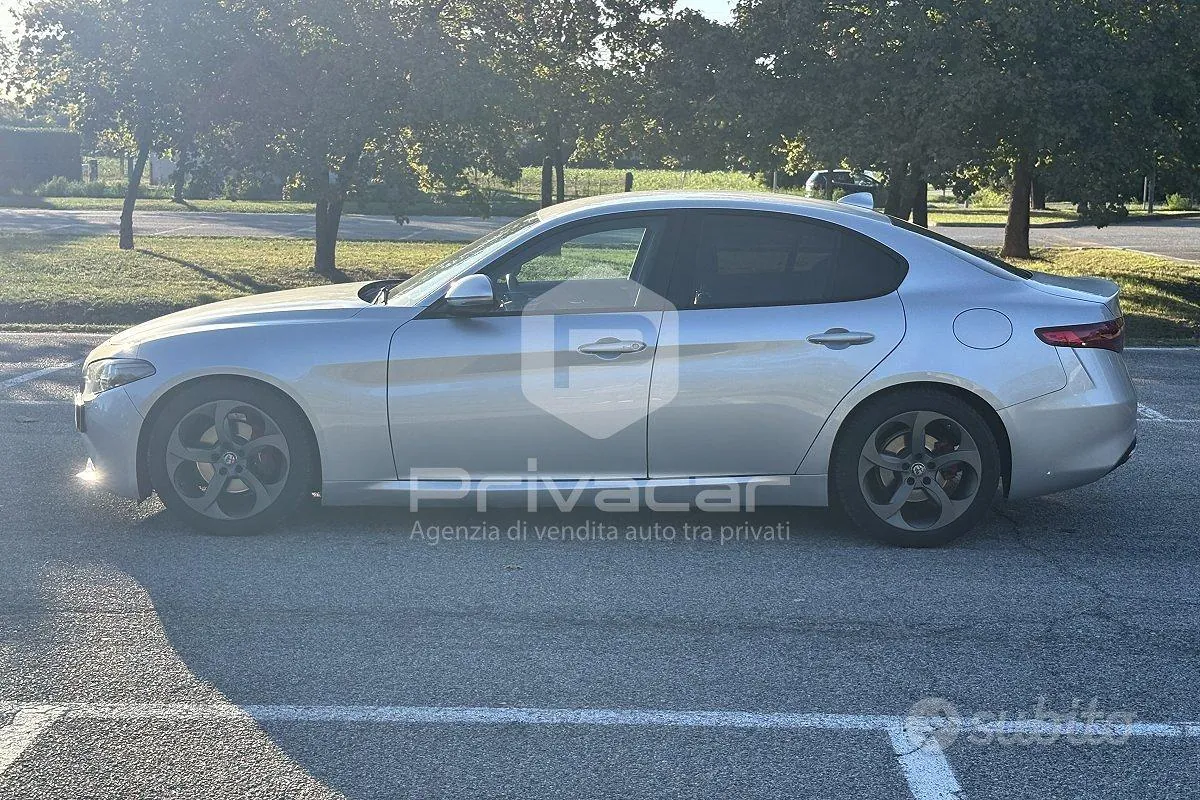 Alfa Romeo Giulia 2016 photo 4