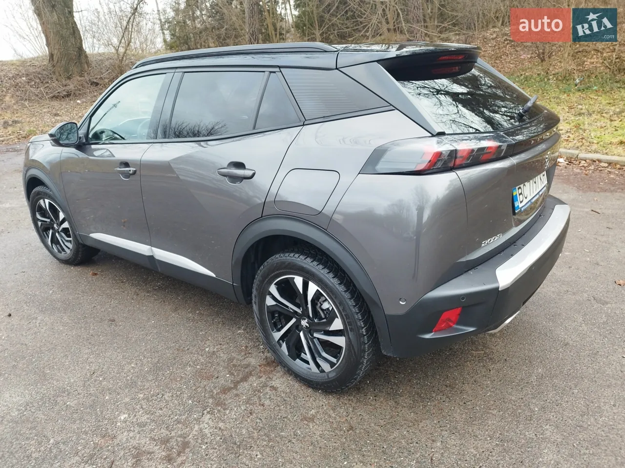 Peugeot 2008 2021 photo 3
