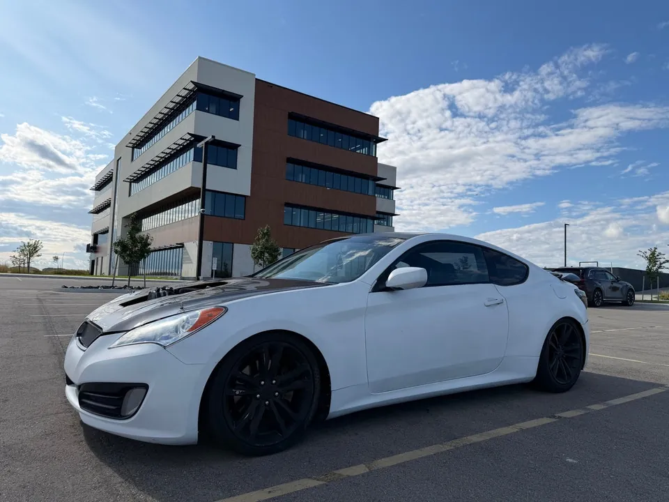 Hyundai Genesis Coupe