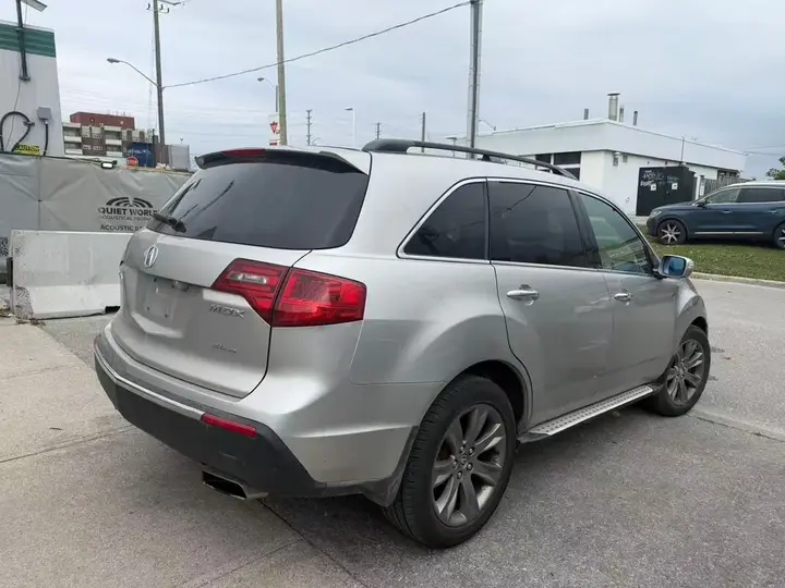 Acura Mdx 2011 photo 4